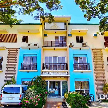 โอโย 402 รอยัล พาร์ค โฮเทล พนักงานฉีดวัคซีนแล้ว Hotel Puerto Princesa ภายนอก รูปภาพ